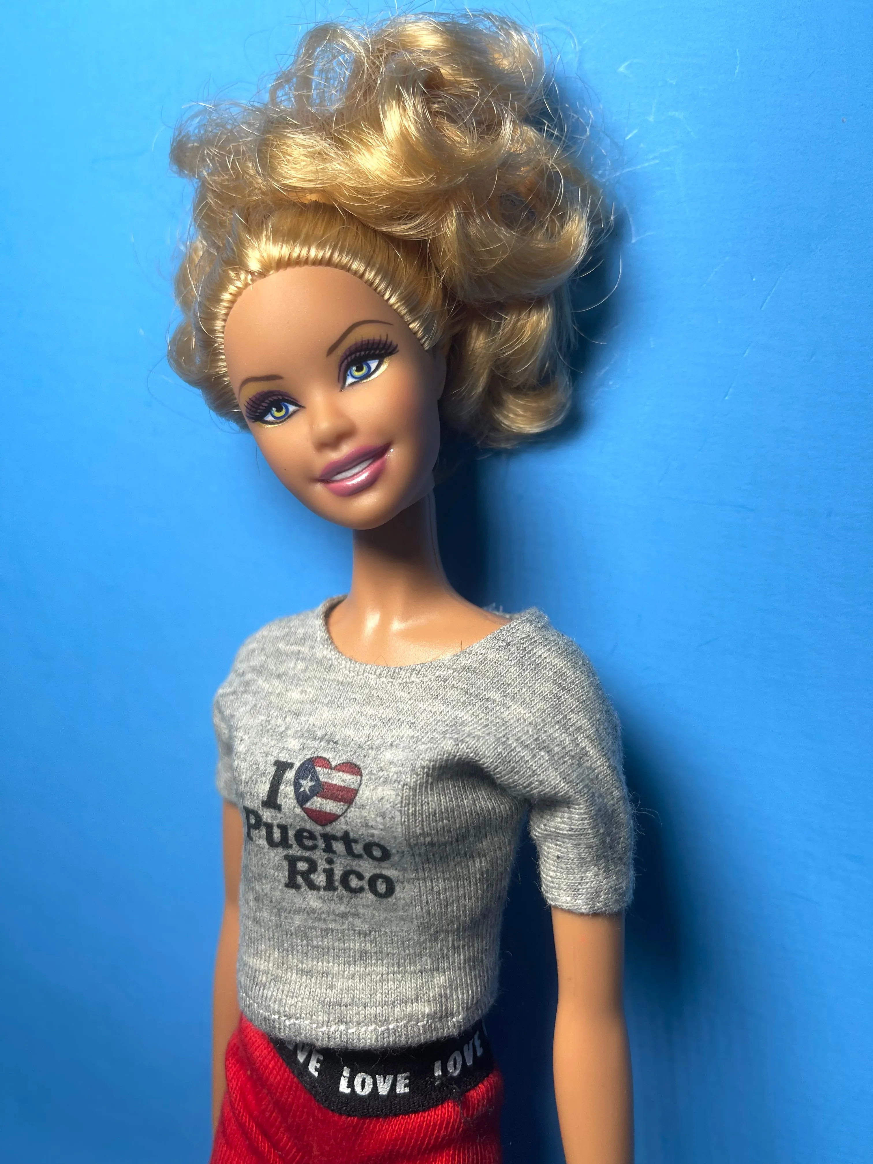 Grey Barbie Doll T shirt “I Love Puerto Rico”