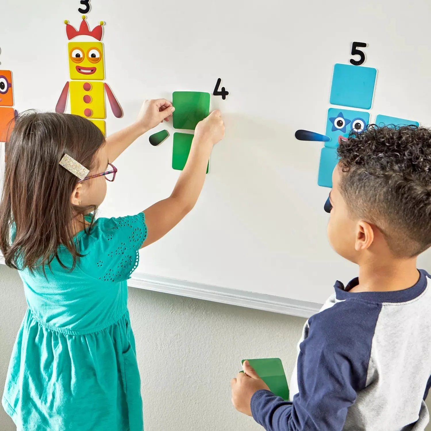 Hand2mind Set of reusable chains with numbers from 1 to 10 pieces hand2mind