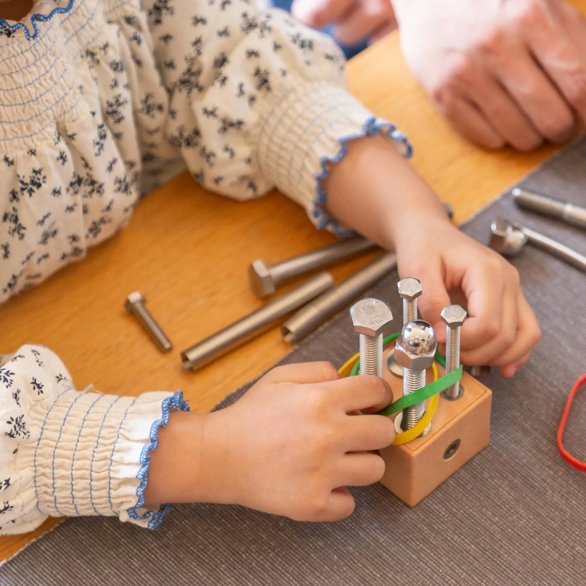 Random Robots Loose Parts STEM Kit