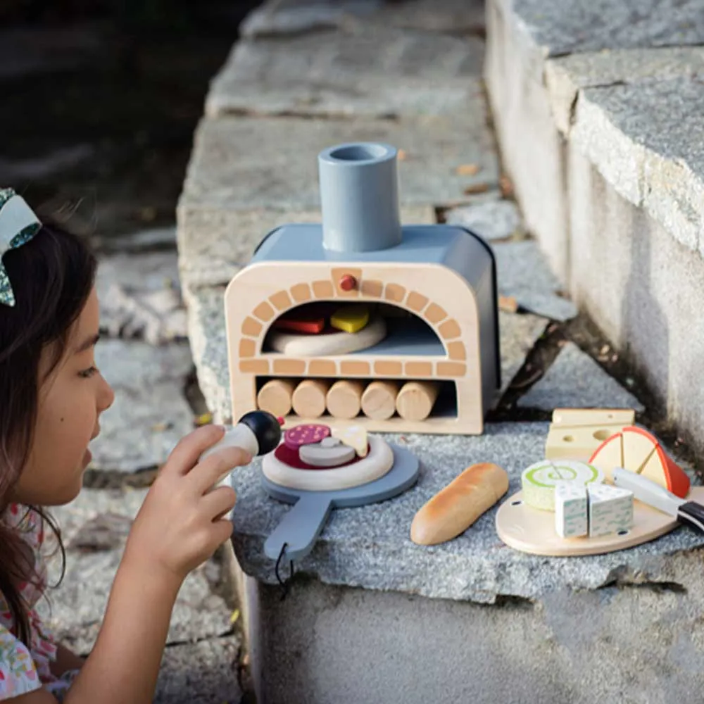 Tender Leaf Toys Make Me a Pizza!